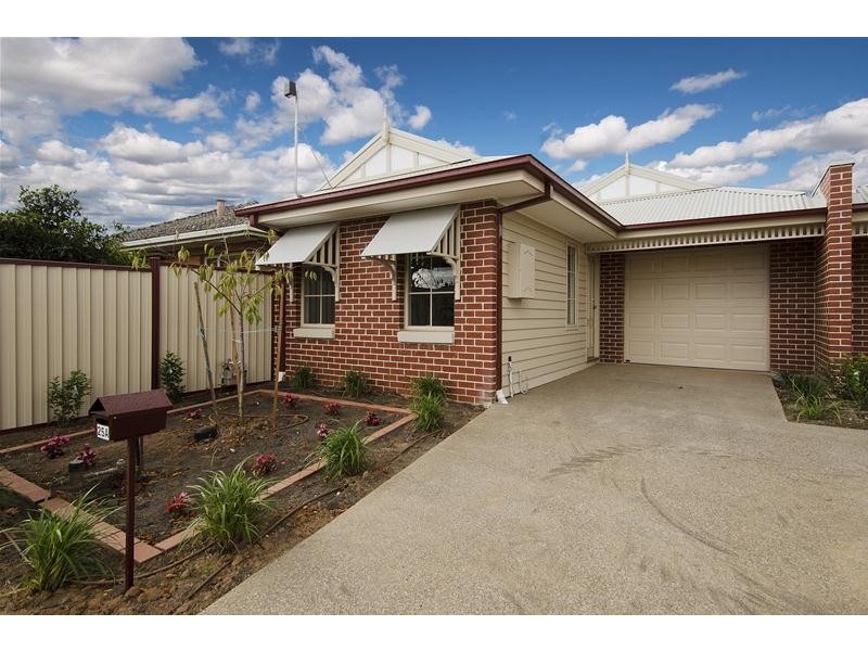 1/25a Tower Road, Werribee VIC 3030