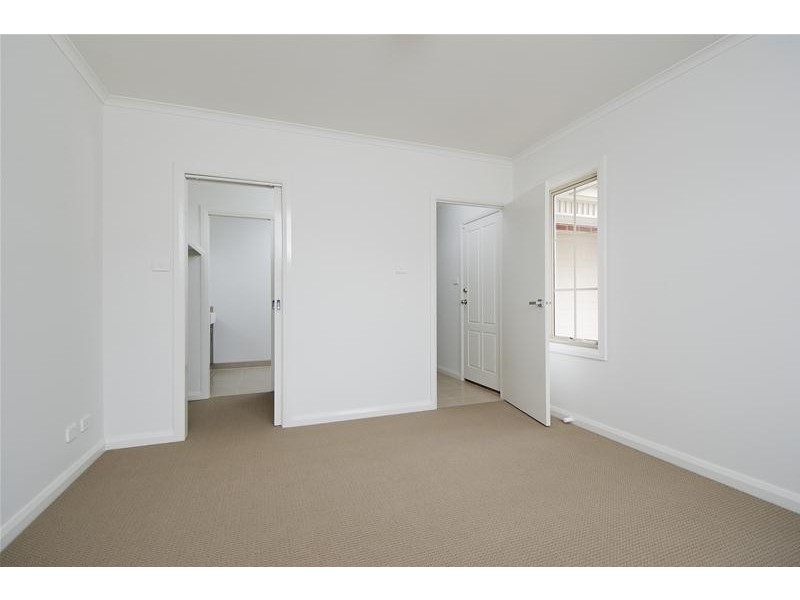 1/25a Tower Road, Werribee VIC 3030