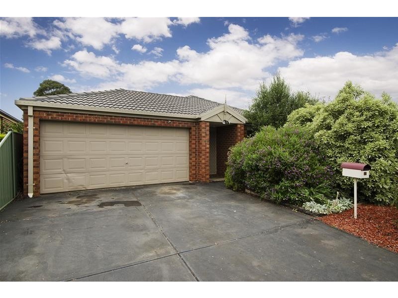 16 Charing Cross Place, Wyndham Vale VIC 3024