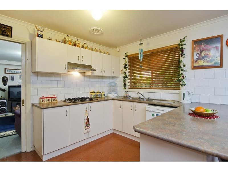 16 Charing Cross Place, Wyndham Vale VIC 3024