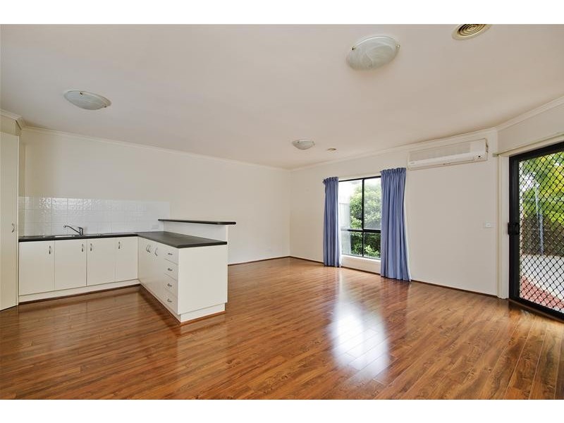 1/157 Ballan Road, Wyndham Vale VIC 3024