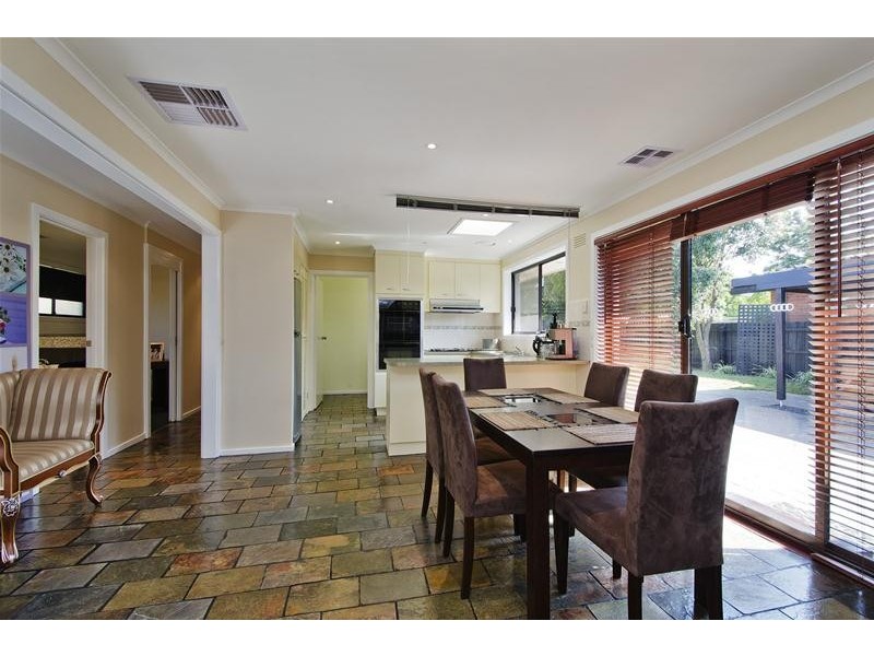 16 Buller Court, Hoppers Crossing VIC 3029