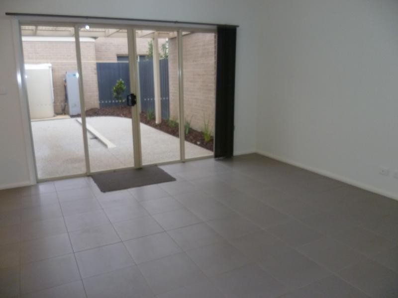 1/11 Annarosa Court, Werribee VIC 3030