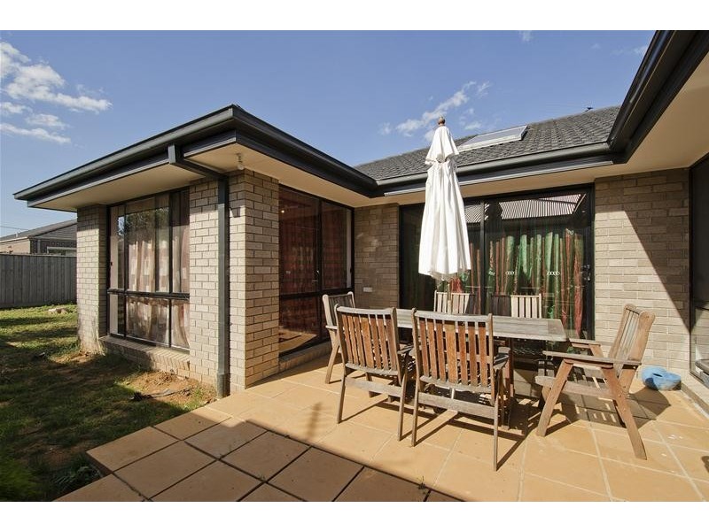 8 Decora Court, Werribee VIC 3030