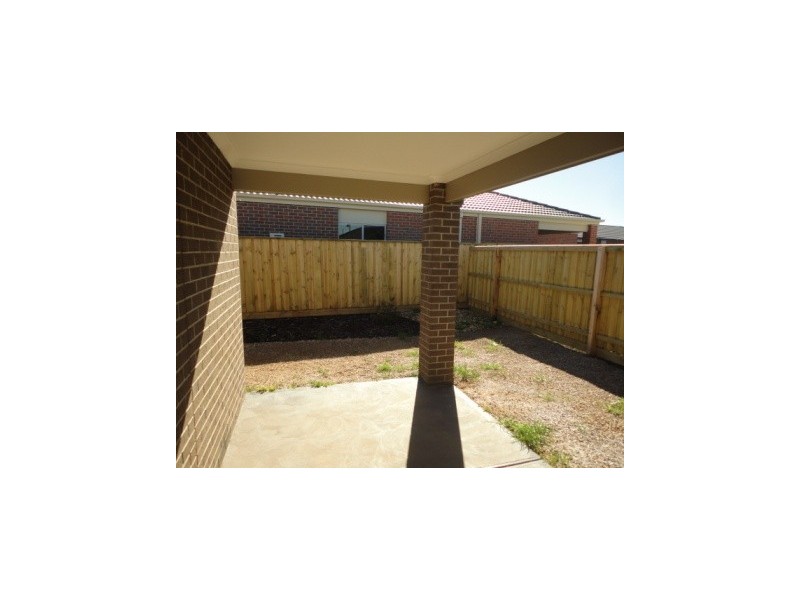 16 Jeremy Street, Tarneit VIC 3029