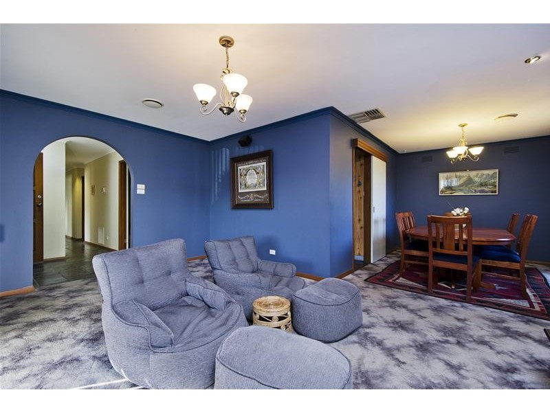 11 Willmott Drive, Hoppers Crossing VIC 3029