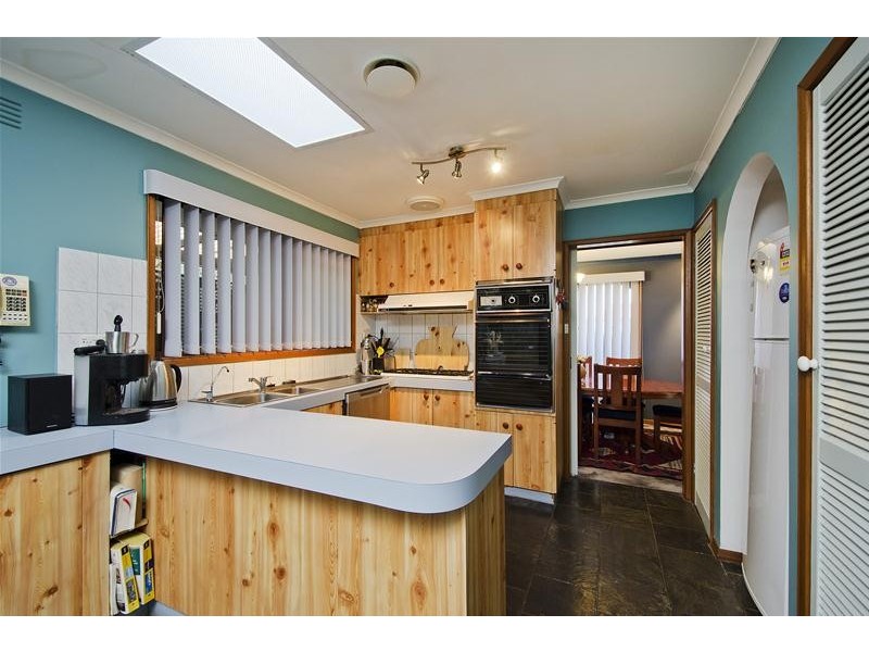 11 Willmott Drive, Hoppers Crossing VIC 3029
