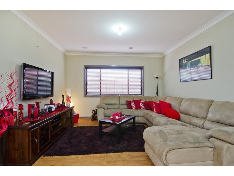 16 Stringybark Cl, Wyndham Vale VIC 3024