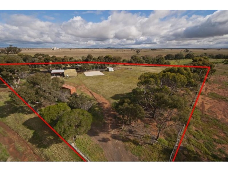 1 Shanahans Road, Mount Cottrell VIC 3024