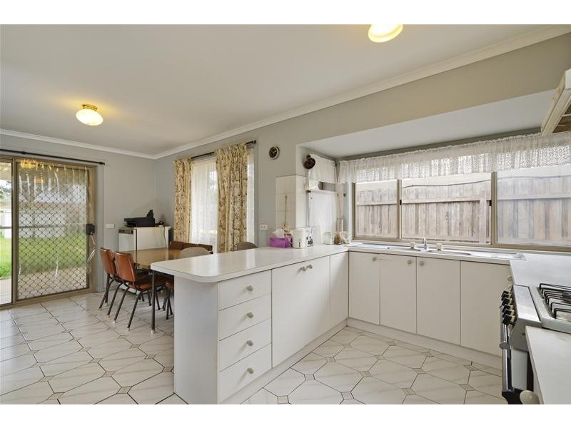 40 Symons Avenue, Hoppers Crossing VIC 3029