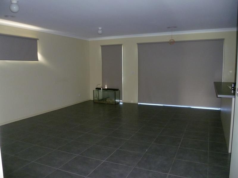 30 Eltham Parade, Wyndham Vale VIC 3024
