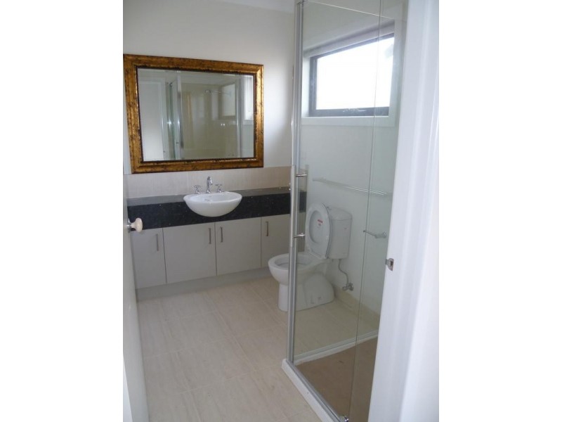 4A AUGUST STREET, Werribee VIC 3030