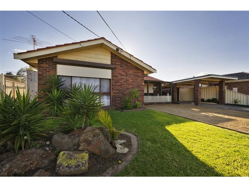 16 Bottlebrush Drive, Hoppers Crossing VIC 3029