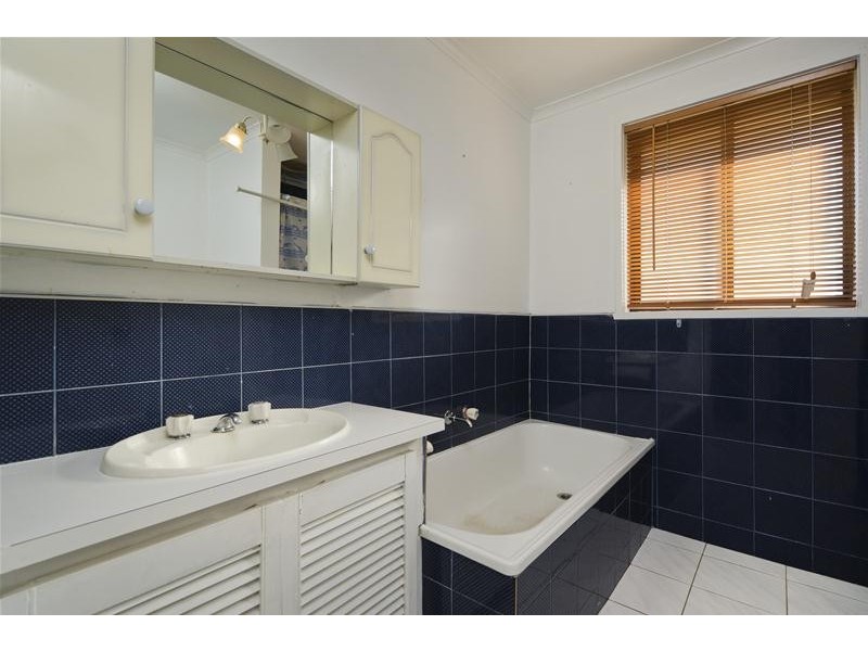 16 Bottlebrush Drive, Hoppers Crossing VIC 3029