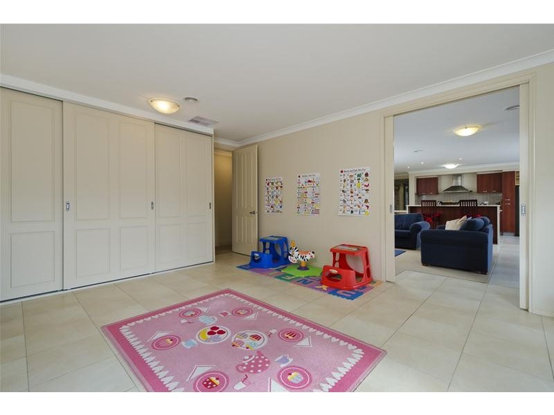 5 Glenmaggie Place, Wyndham Vale VIC 3024
