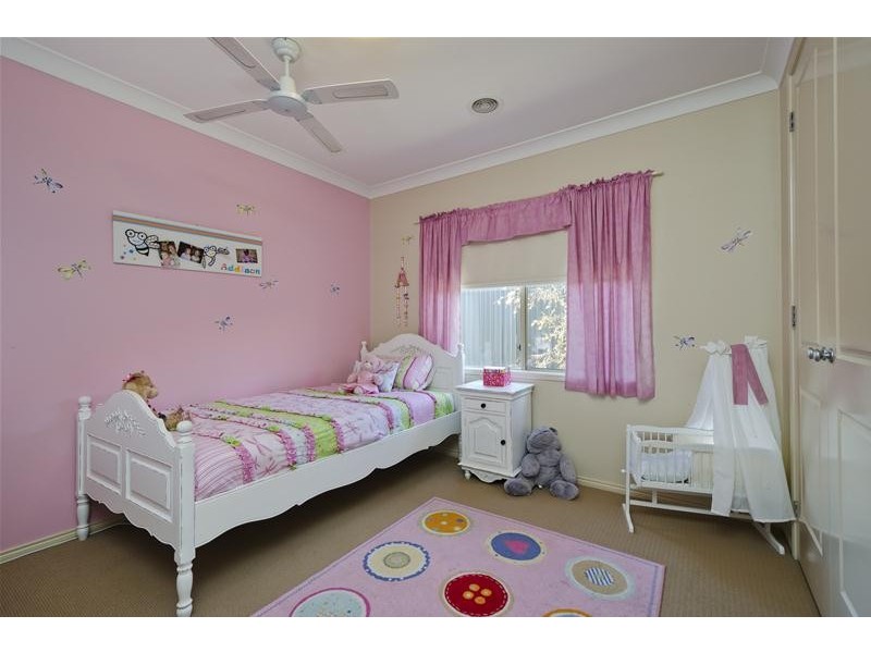 5 Glenmaggie Place, Wyndham Vale VIC 3024
