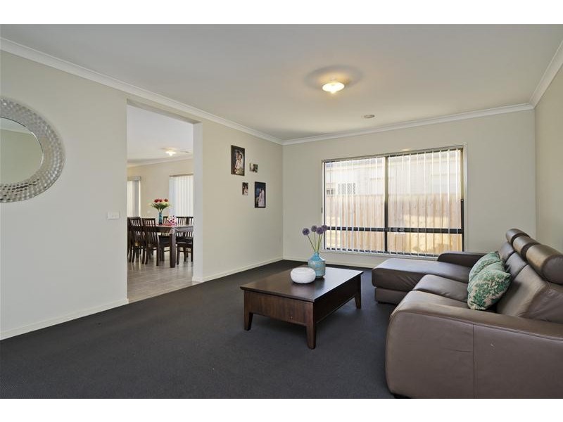 11 Verona Avenue, Tarneit VIC 3029