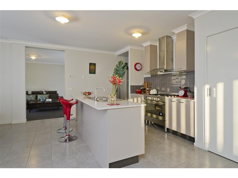 11 Verona Avenue, Tarneit VIC 3029