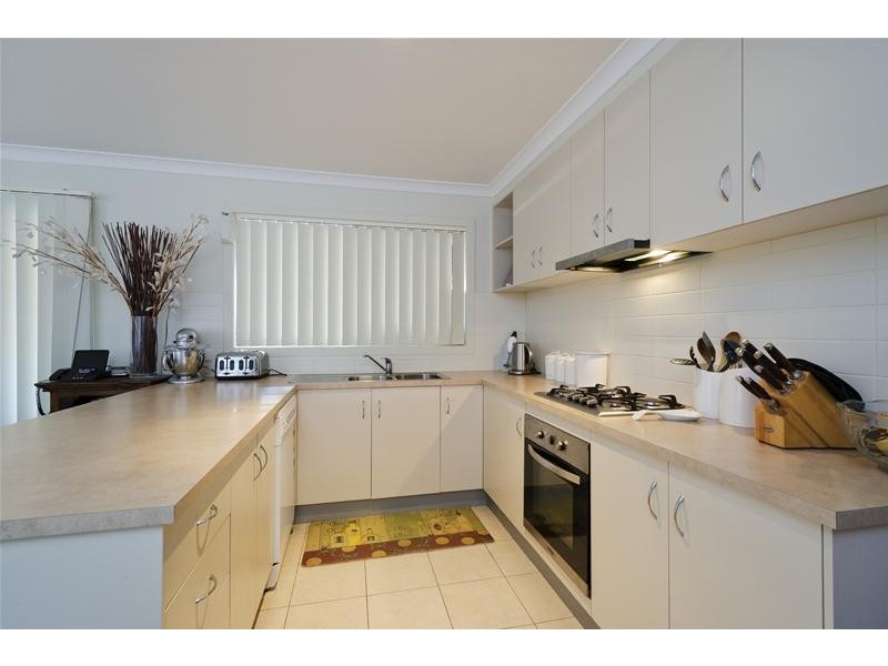 8 Exeter Avenue, Derrimut VIC 3030