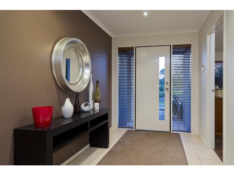 8 Eppalock Drive, Wyndham Vale VIC 3024