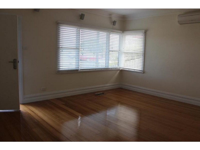 42 Duncans Road, Werribee VIC 3030