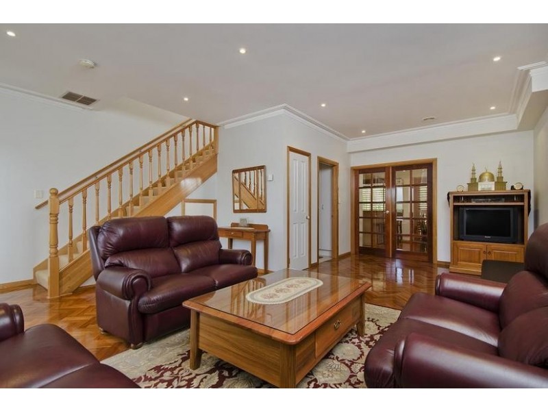 33 Empire Drive, Hoppers Crossing VIC 3029