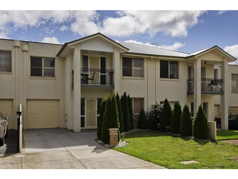 33 Empire Drive, Hoppers Crossing VIC 3029