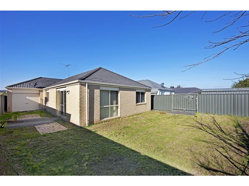31 Silvergum Street, Wyndham Vale VIC 3024