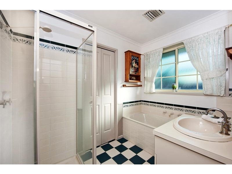14 Mekong Close, Werribee VIC 3030