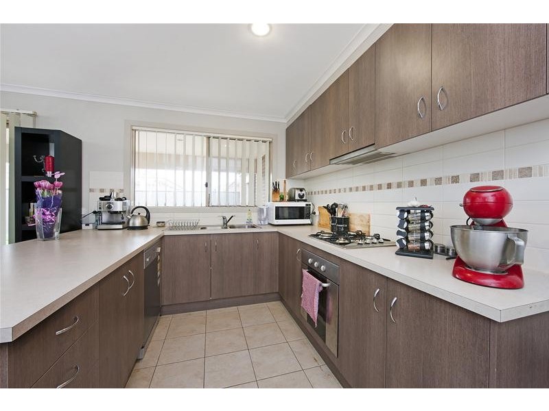 4 Nighthawk Road, Tarneit VIC 3029