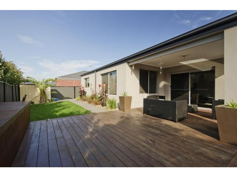 9 Serene Street, Tarneit VIC 3029