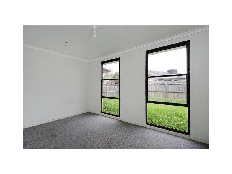 10 Cormorant Crescent, Werribee VIC 3030