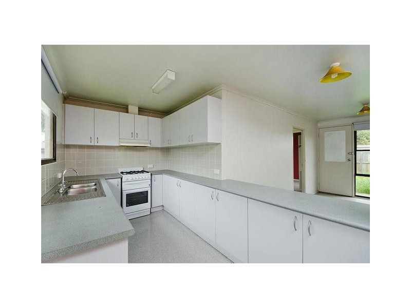 10 Cormorant Crescent, Werribee VIC 3030