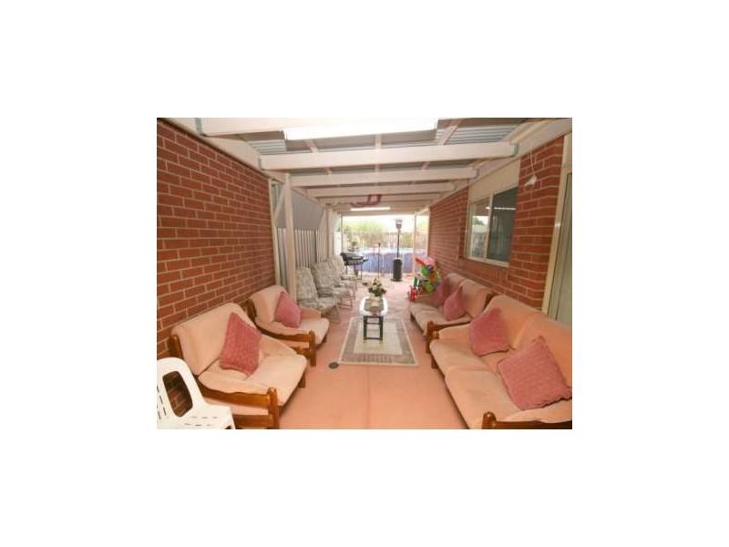 200 Thames Blvd, Tarneit VIC 3029