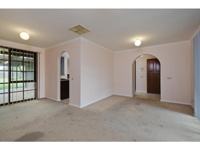 19 Swan Street, Werribee VIC 3030