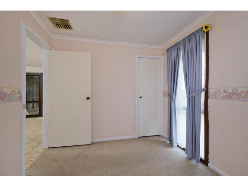 19 Swan Street, Werribee VIC 3030