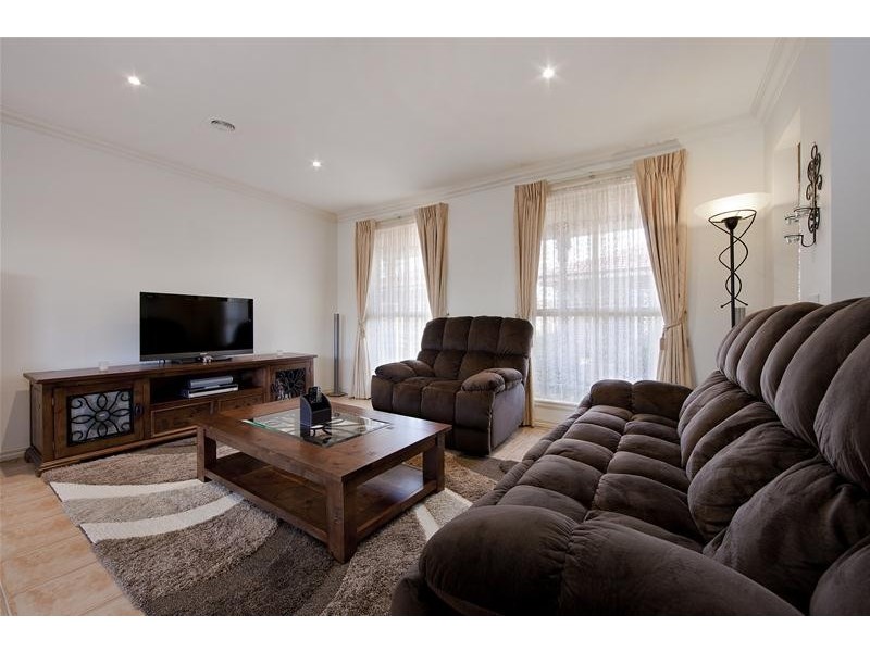 3/96-98 Thames Boulevard, Tarneit VIC 3029