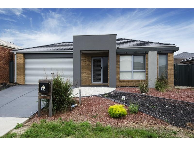 15 Hidden Valley Drive, Tarneit VIC 3029
