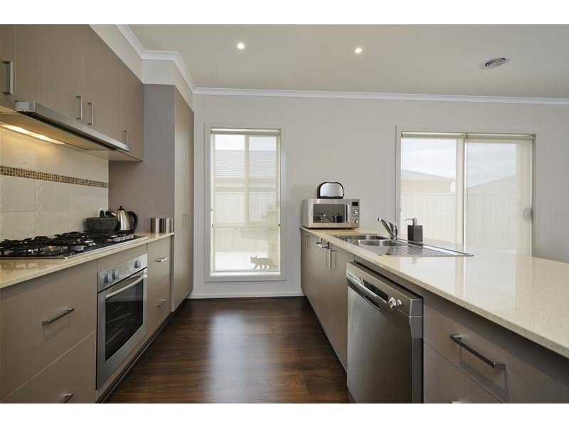 3 Mallard Close, Williams Landing VIC 3027