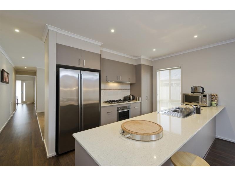 3 Mallard Close, Williams Landing VIC 3027
