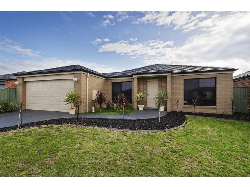 16 Carmichael Drive, Wyndham Vale VIC 3024