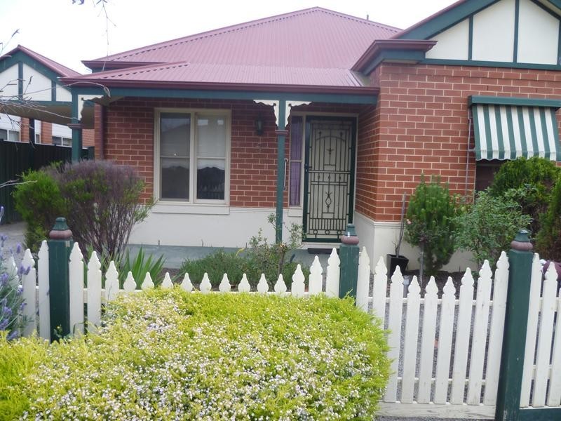 5 Hemmingway Lane, Wyndham Vale VIC 3024