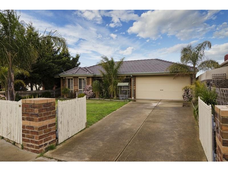 13 Woorite Place, Wyndham Vale VIC 3024