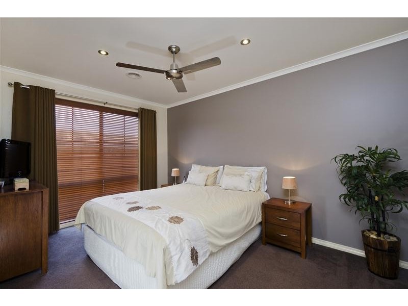 11 Twilight Place, Tarneit VIC 3029