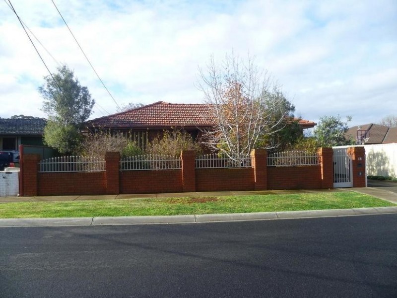 18 Burgundy Drive, Wyndham Vale VIC 3024