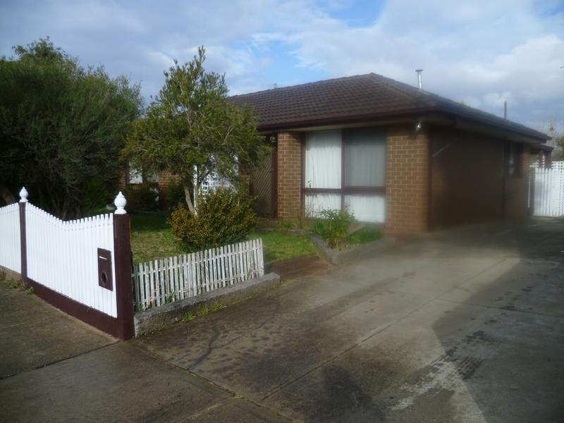 1 McKellar Avenue, Werribee VIC 3030