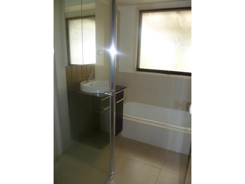 1 McKellar Avenue, Werribee VIC 3030