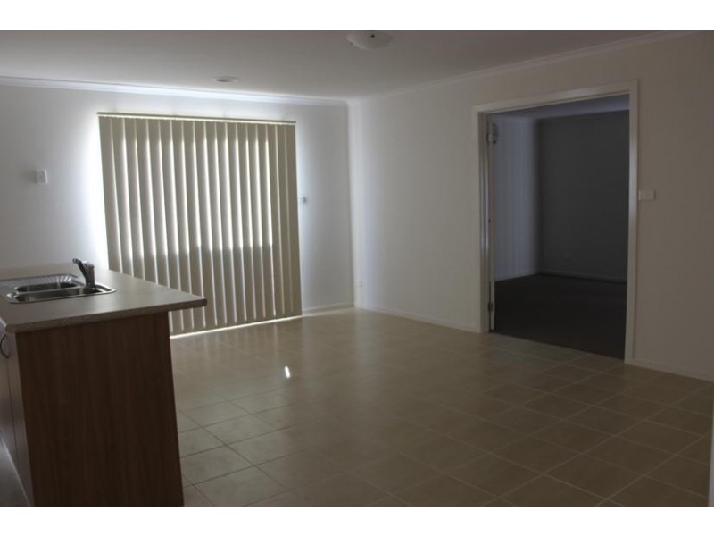 3 Airlie Avenue, Point Cook VIC 3030