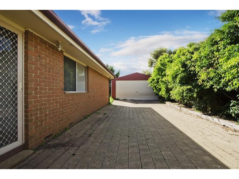 52 Whitsunday Dr, Hoppers Crossing VIC 3029