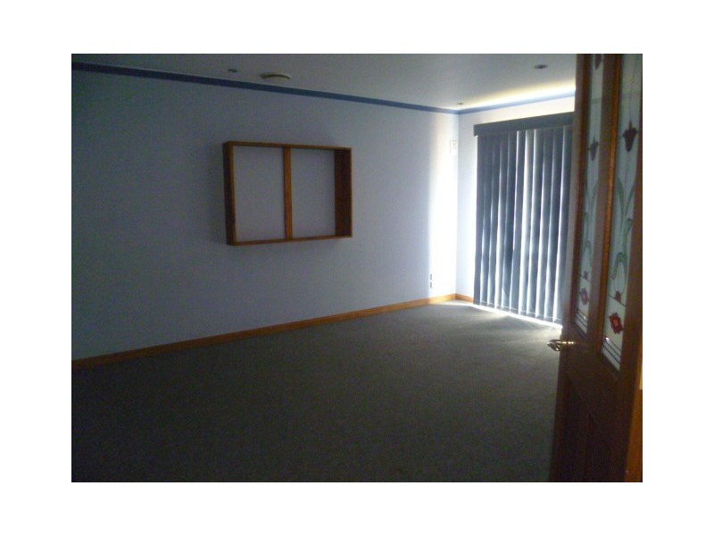 37 Grevillea Crescent, Hoppers Crossing VIC 3029